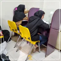 منشی پانسیون دخترانه