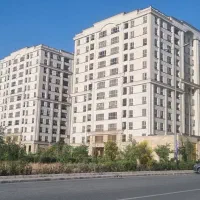 ۱۸۰متر/۳خ/نور مستقیم/جنوبی/رونیکاپالاس هروی