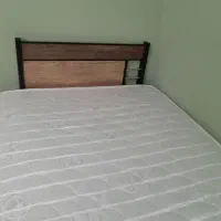 تخت  زیر تختی