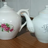 قوری بزرگ گل سرخ و طرحدار 2 عدد|قوری، کتری، قهوه‌ساز دستی|چهاردانگه (تهران), |دیوار
