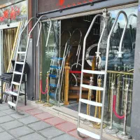 نردبان استخری ۵ پله یک میل|مصالح و تجهیزات ساختمان|مشهد, گوهرشاد|دیوار