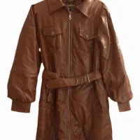 پالتو چرم|لباس|قروه, |دیوار