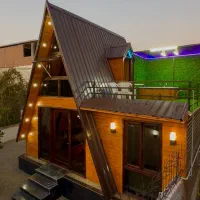 کلبه چوبی جنگلی جکوزی دار شمال