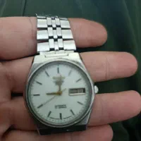 ساعتسیکوپنجتمامشبنما|ساعت|خانمیرزا, |دیوار