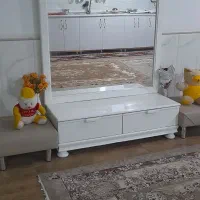 آینه قدی|آینه|نیشابور, گنبد سبز|دیوار