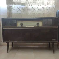 رادیو گرامافون قدیمی