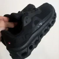 کتونی شیک آنQCآدیداس پورش نایک هوکا هامتواصل۴۰تا۴۲