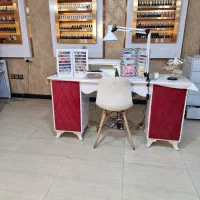 اجاره لاین کاشت ناخن و لاین های زیبایی حرفه ای|اجارهٔ دفتر کار، اتاق اداری، مطب|اصفهان, خانه اصفهان|دیوار