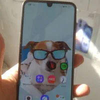 گوشی a26رم۸ حافظه۲۵۶ در حد نو نو