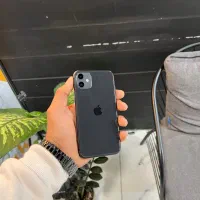 آیفون ۱۱ نرمال