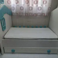 میز تلویزیون شیشه ای و تخت و کمد|میز تلویزیون|تهران, افسریه شمالی|دیوار