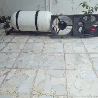 یک عددمخزن کاز و یک عدد موتور فن