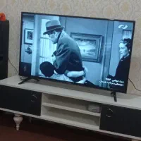 ال ای دی ایکس ویژن 43