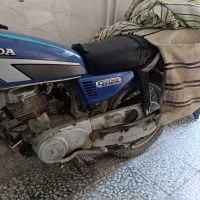 موتور سیکلت 125زمرد