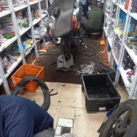 تعمیرات و سرویس موتور