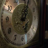 ساعت انتیک قدیمی دو کوک