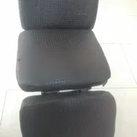 چند عدد صندلی آرایشگاه|آرایشگاه و سالن‌های زیبایی|شیراز, آزادگان|دیوار