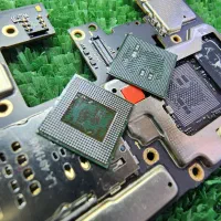 تعمیرات تخصصی موبایل با ضمانت|خدمات رایانهای و موبایل|کاشان, پا نخل|دیوار