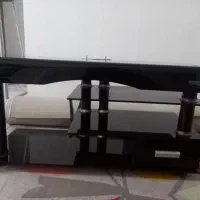 میز تلوزیون شیشه ای سالم
