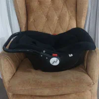 کریر بی بی لند
