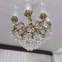 لوستر برنجی ۸ شاخه با دو عدد دیوار کوب برنجی