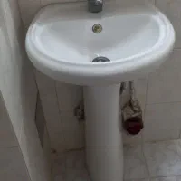 دو عدد روشویی پایه دار بدون شیر|لوازم سرویس بهداشتی|بندر انزلی, امامزاده|دیوار