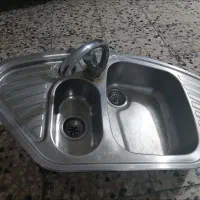 سینک استیل البرز تمیز با شیر