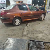 206صندوقدارV8 عروسک کم کار