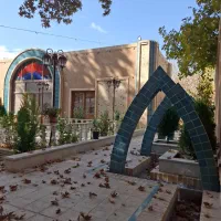 باغ ویلا سنتی مهریز