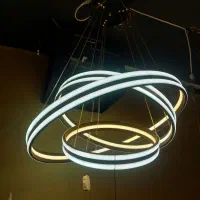 لوستر فضایی