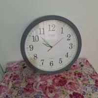 ساعت شب نما،تابلو ،بوفه و سرویس کریستال داخلش