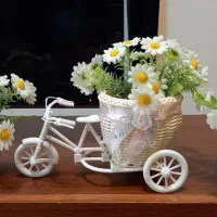 جا گلدونی فانتزی و تزیینی به همراه گل مصنوعی