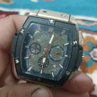 ساعت هابلوت سه متور فعال