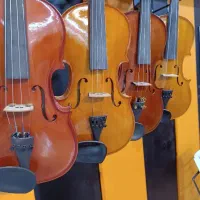 ویولون درجه یک (پاساژ مرکزی طبقه بالا انتهای سالن)