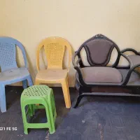 میز تلفن چرمی با ۲صندلی و ۶گلدان