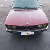 بی ام و 518 کلاسیک