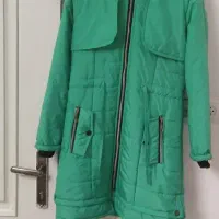 تعدادی لباس|لباس|گلپایگان, |دیوار