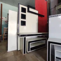 میز و جاکفشی