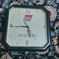 ساعت دیواری