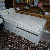 تخت خواب با دو تشک