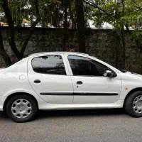 پژو 206 v8 sd