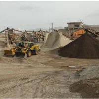 استخدام استادکار و کارگر کارخانه شن و ماسه