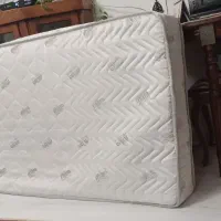 تشک خوشخواب کار کرده