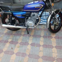 یک دستگاه هندا۲۰۰همتازویک کویر ۲۵۰ تی ۲