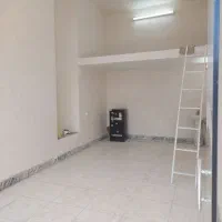 مغازه 18 متری- درب اصفهان، پامنار