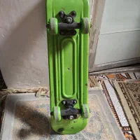 اسکیت دست دوم سالم لباس ژیمناستیک نونوقیمت ۴۷۰|دوچرخه، اسکیت، اسکوتر|قرچک, باقرآباد|دیوار