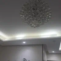 فروش یک لوسترو یک دیوارکوب