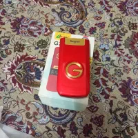 گوشی درحد اک