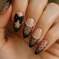 کاشت ناخن۵۵۰ترمیم ناخن۲۹۰«فروردین بازیم تهرانپارس»