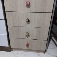 دراور ۴ کشویی